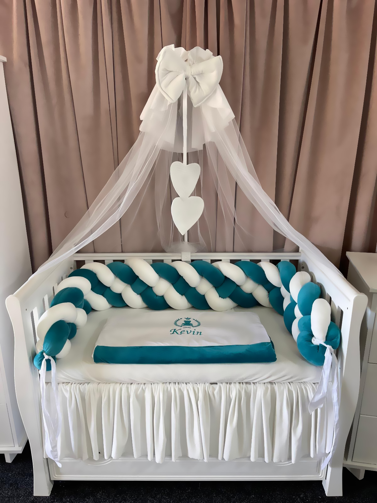 Set 11 piese cu laterale împletite – catifea verde smarald, personalizabil, premium pentru pătuț bebeluși – PeppiBambini - imagine 2