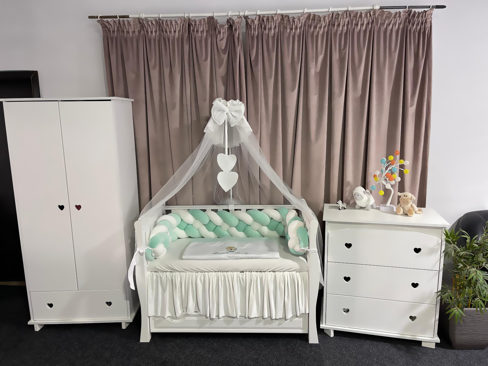 Set 11 piese cu laterale împletite – catifea Mint și bumbac natural, personalizabil, premium pentru pătuț bebeluși – PeppiBambini - imagine 9