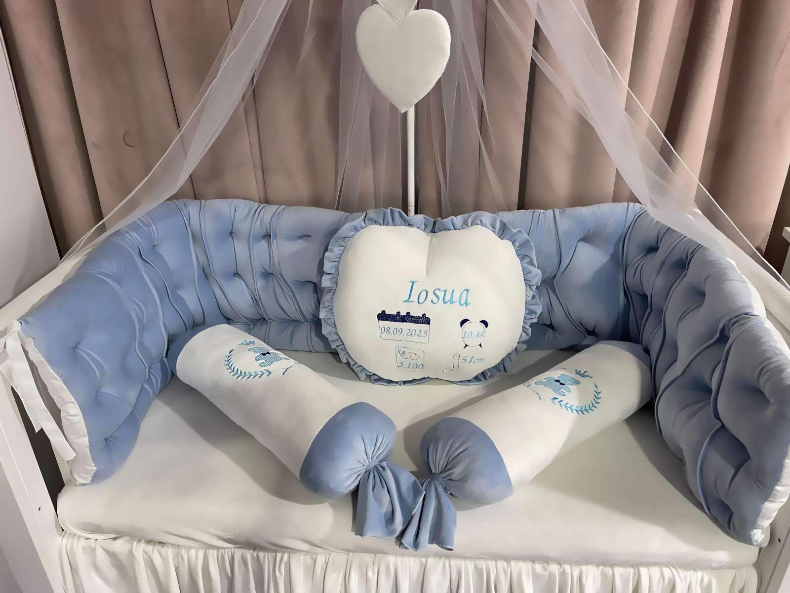 Set 11 piese Regal Catifea Blue – lenjerie pătuț premium, personalizabilă, din catifea albastru regal pentru bebeluși – PeppiBambini - imagine 2