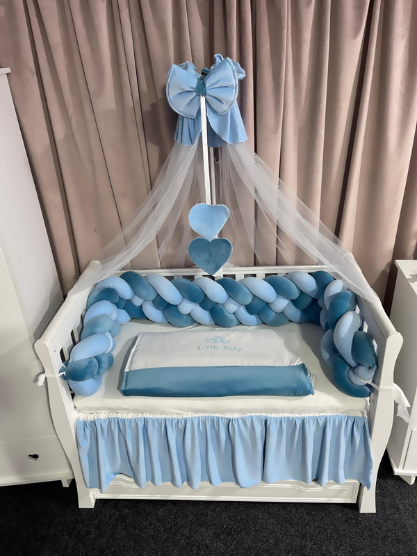 Set premium de lenjerie pentru pătuț – 11 piese din catifea albastră cu laterale împletite, personalizabil, ultra-moale – PeppiBambini - imagine 9