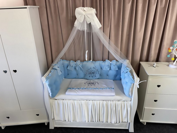 Set Regal Blue pentru pătuț – 11 piese din catifea moale și bumbac premium, personalizabil, pentru bebeluși – PeppiBambini - imagine 3