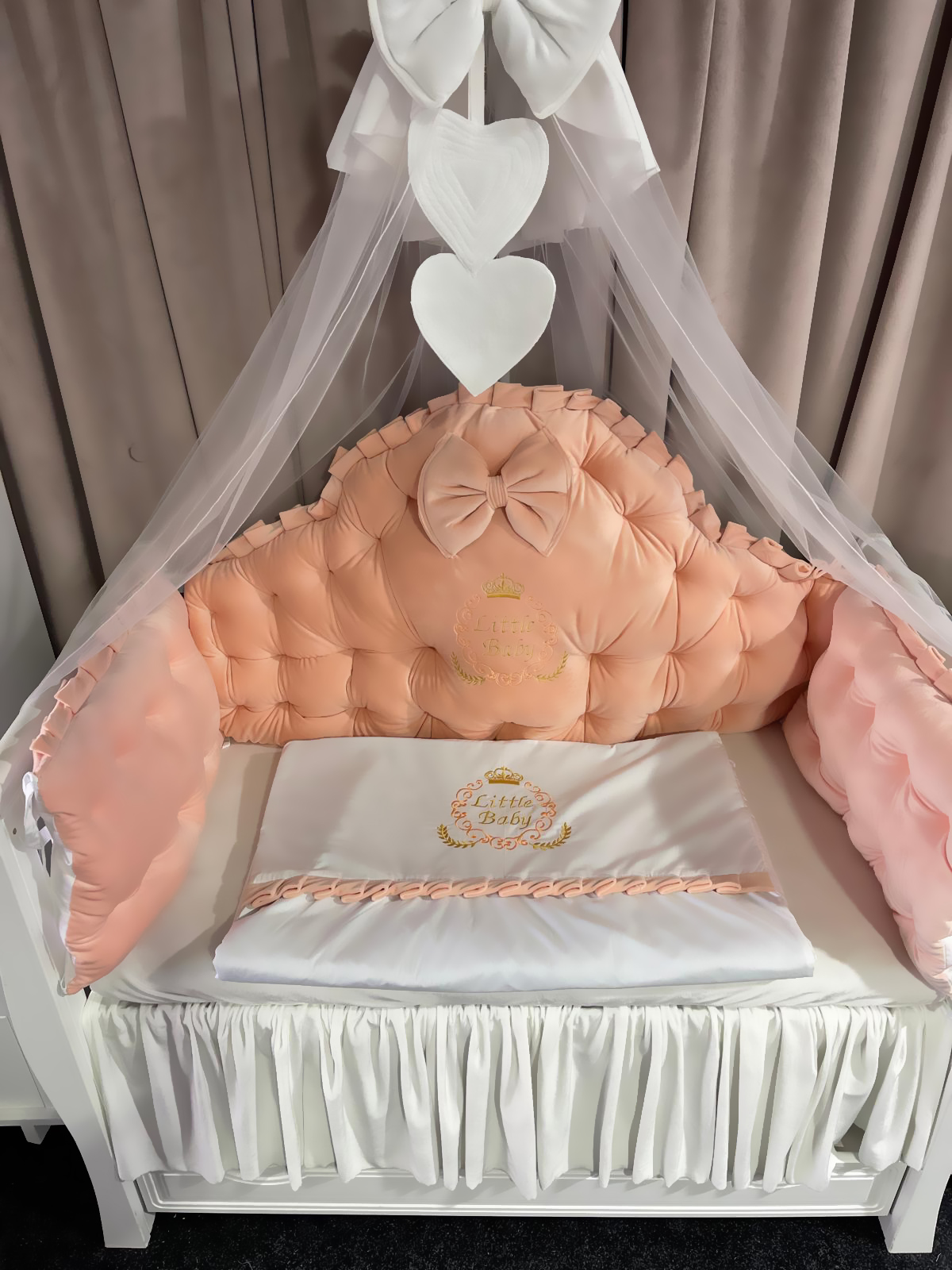 Set 11 piese din catifea regală Somon – lenjerie pătuț personalizabilă, premium pentru bebeluși – PeppiBambini - imagine 11