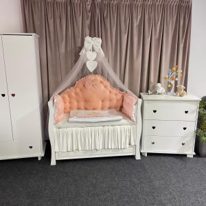 Set 11 piese din catifea regală Somon – lenjerie pătuț personalizabilă, premium pentru bebeluși – PeppiBambini