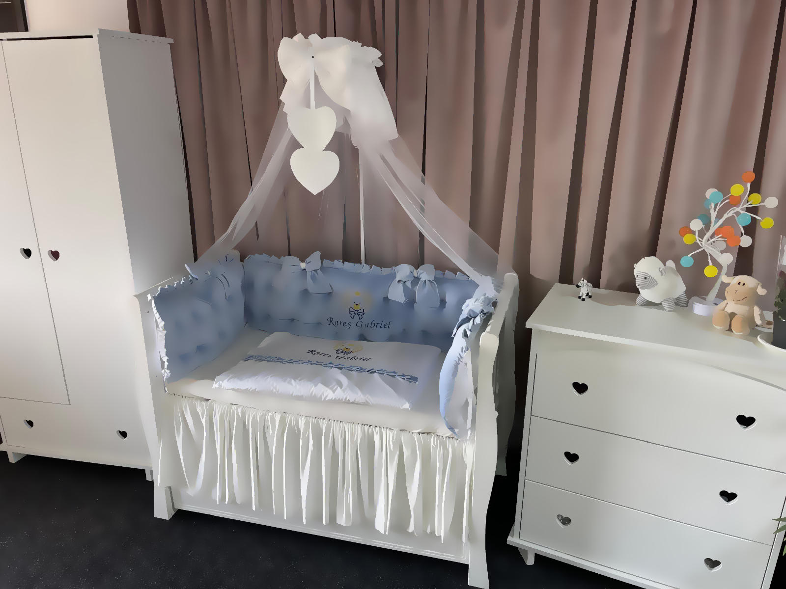 Set 11 piese Royal Catifea Blue – lenjerie pătuț premium pentru băieței, personalizabilă cu broderie elegantă – PeppiBambini - imagine 7